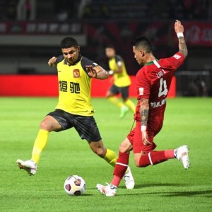 广州4归化0外援难赢河南 卡帅的愁也是各队的难